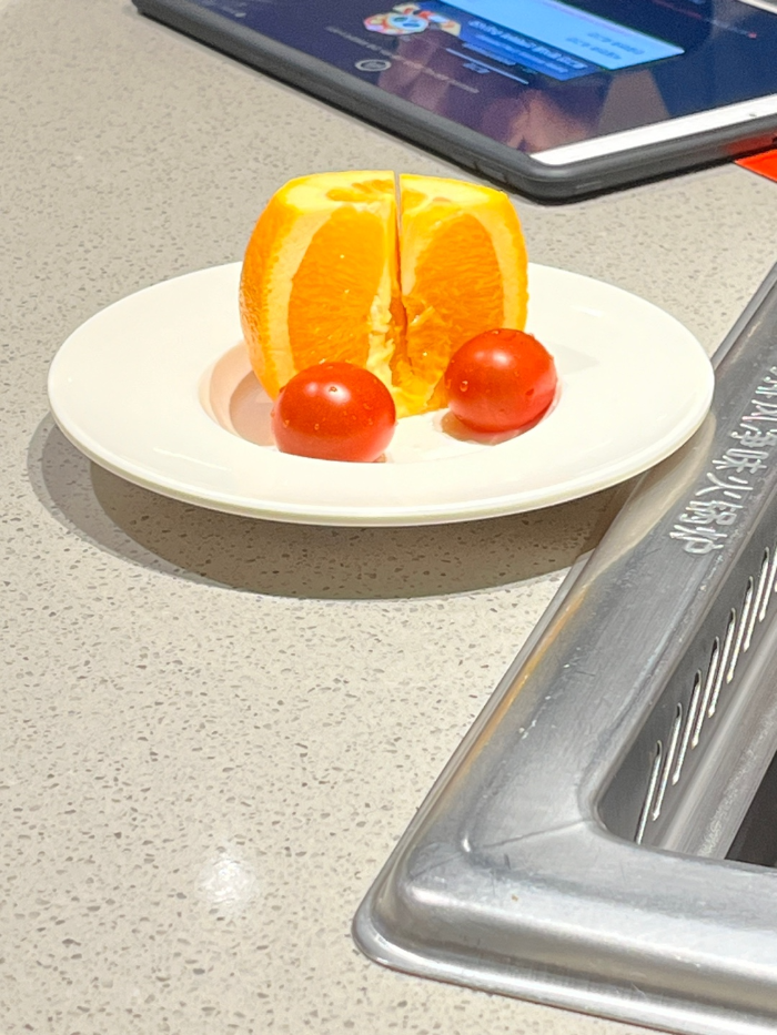 제공된 에피타이저 과일