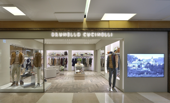 브루넬로 쿠치넬리 매장 사진
