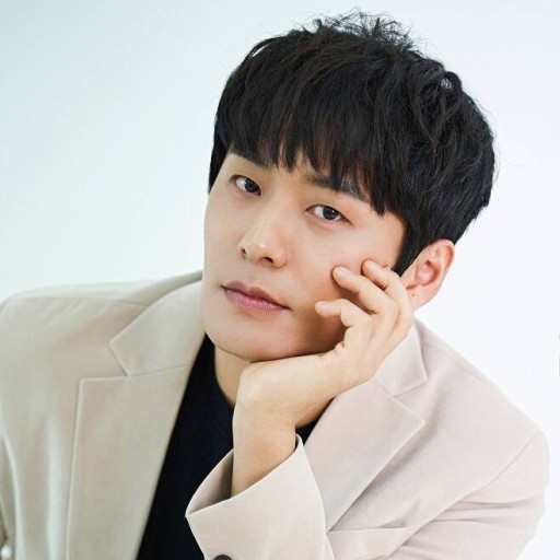 최대훈2