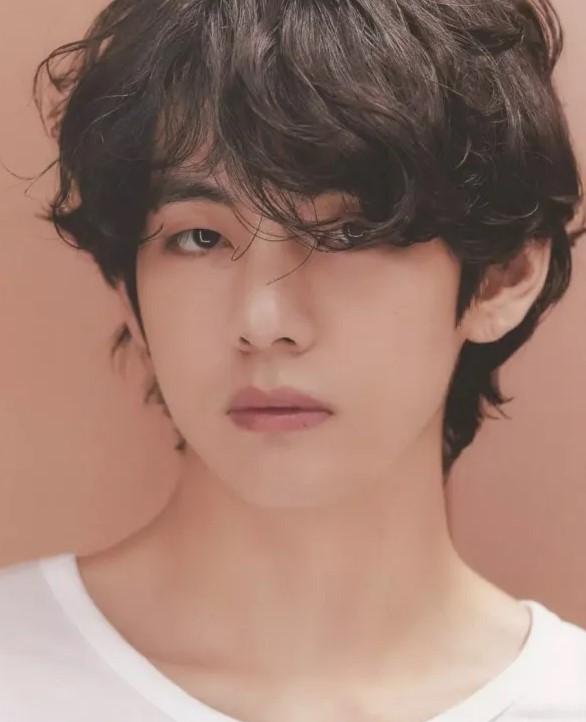 뷔 자작곡 분석: 어떤 이야기를 담았을까?