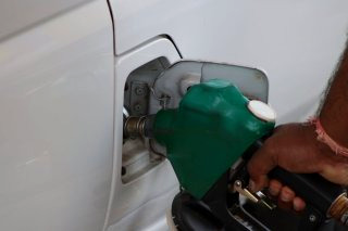 경유 가격 2천원대 &amp;#124; 4차 최고가격제 시행 &amp;#124; 의미와 리스크