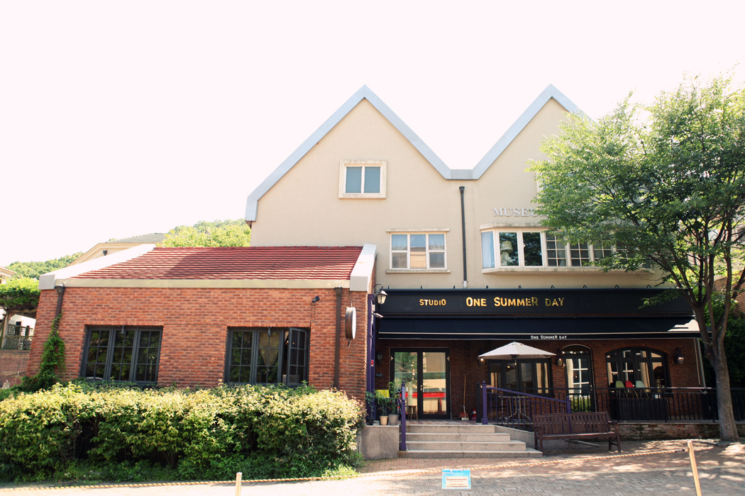 스튜디오 원썸머데이