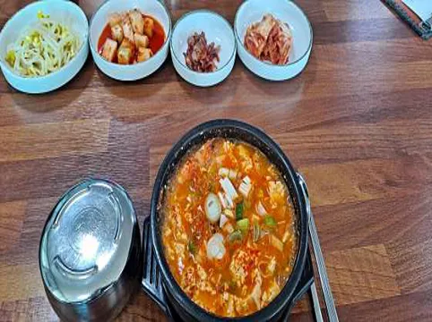 치즈밸리참나무집