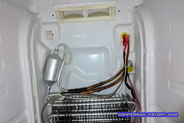 지펠 냉장고 냉동실 팬커버 탈거