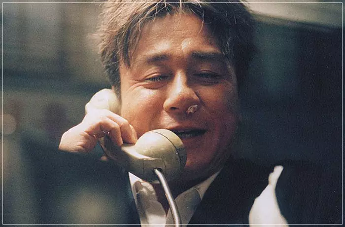 영화-올드보이-전화중인-오대수