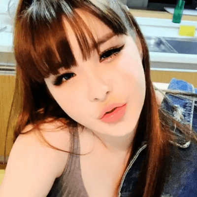 박봄 리즈