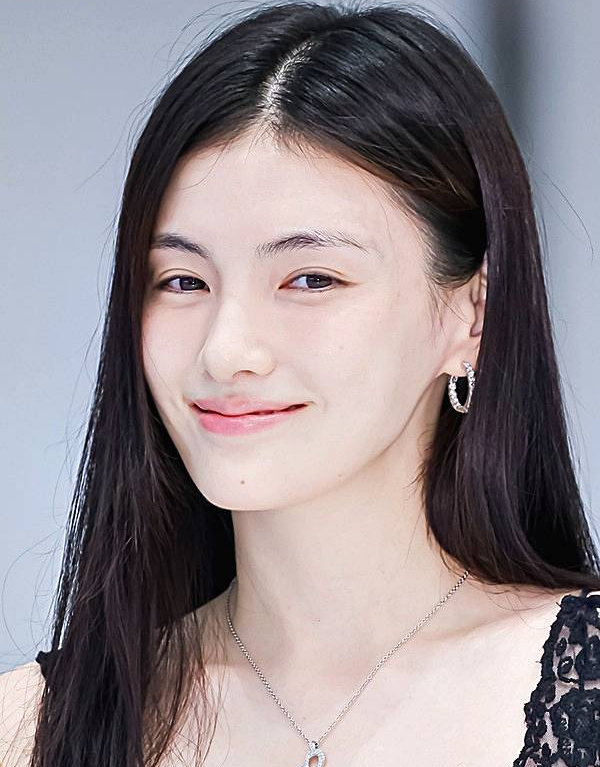 배우-김용지