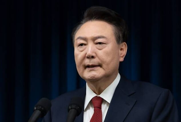 윤석열-대통령-사진입니다.