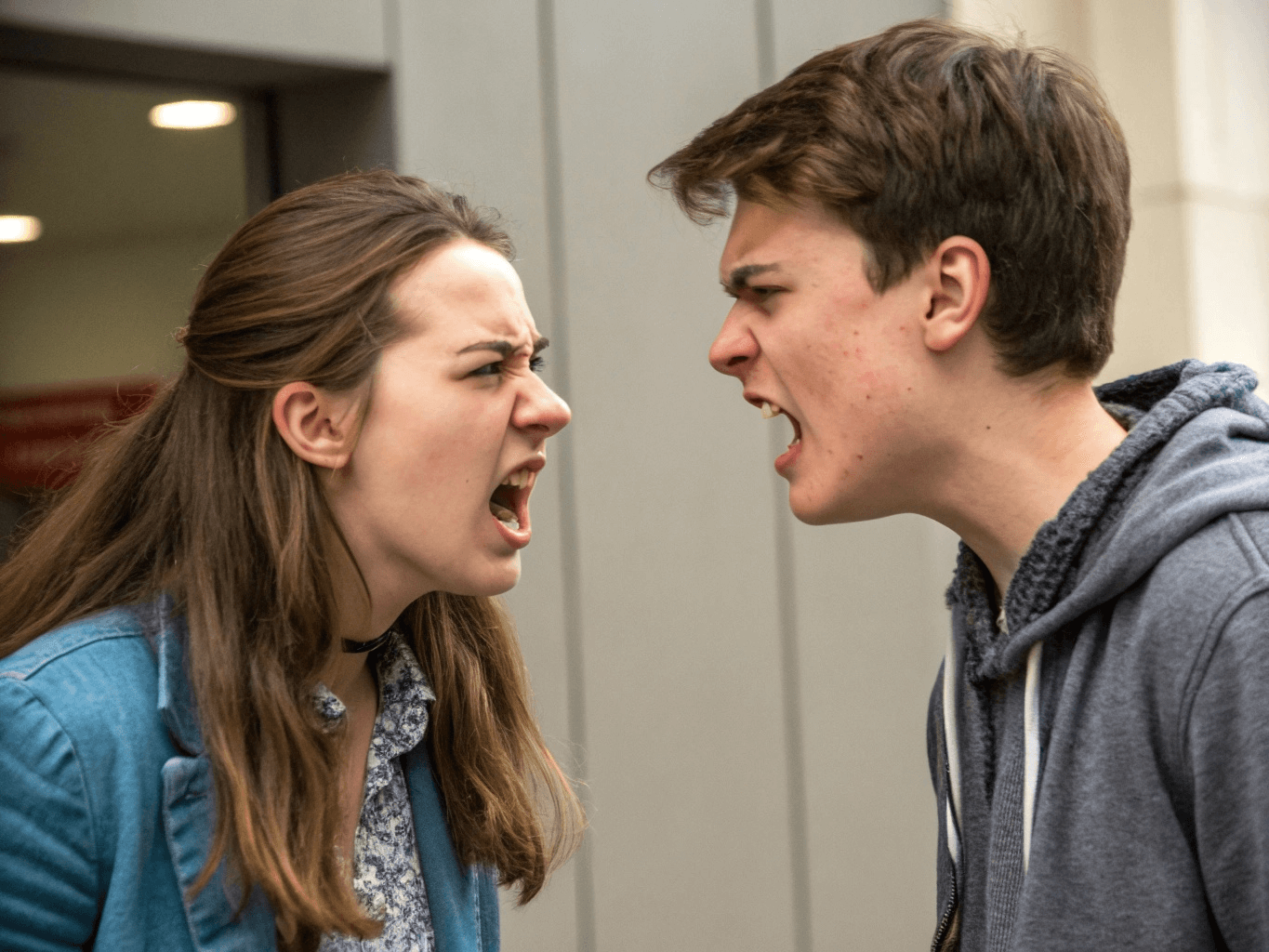 나르시시스트와 연애 시 신호 5가지