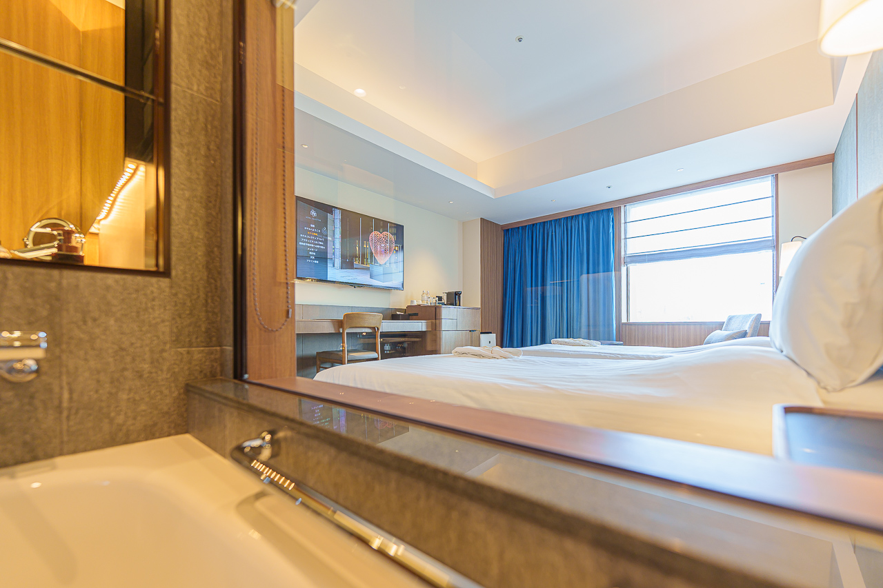 Hotel Collective, Naha: A Connecting-Room Stay on Kokusai Street — original photograph 39