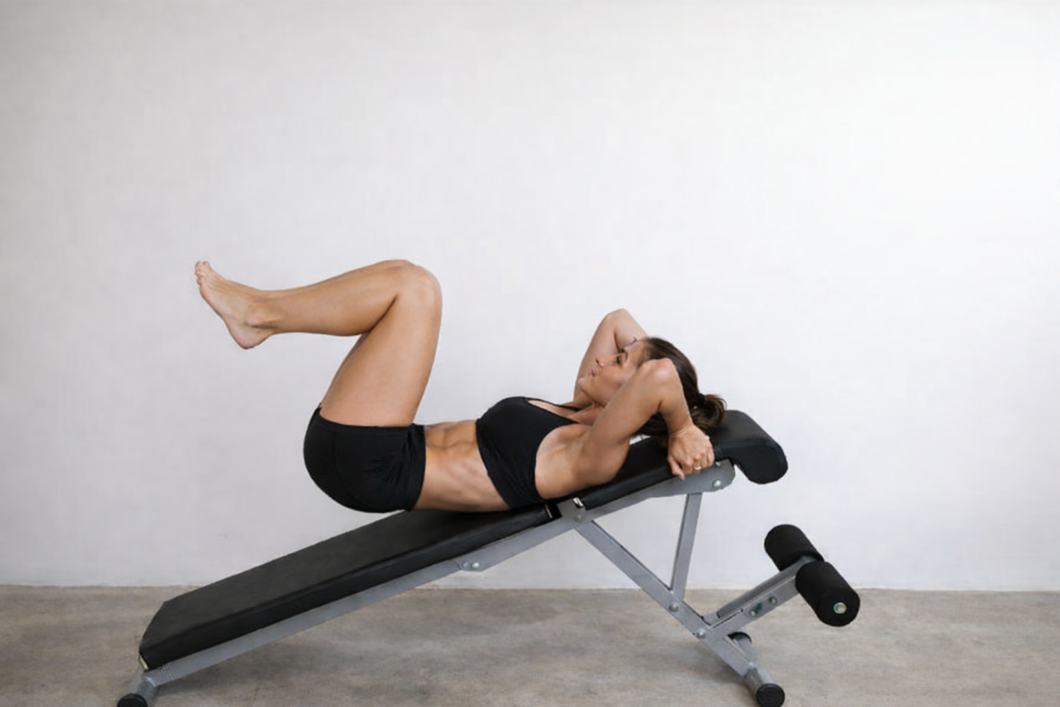 수축 다리 구부린 자세