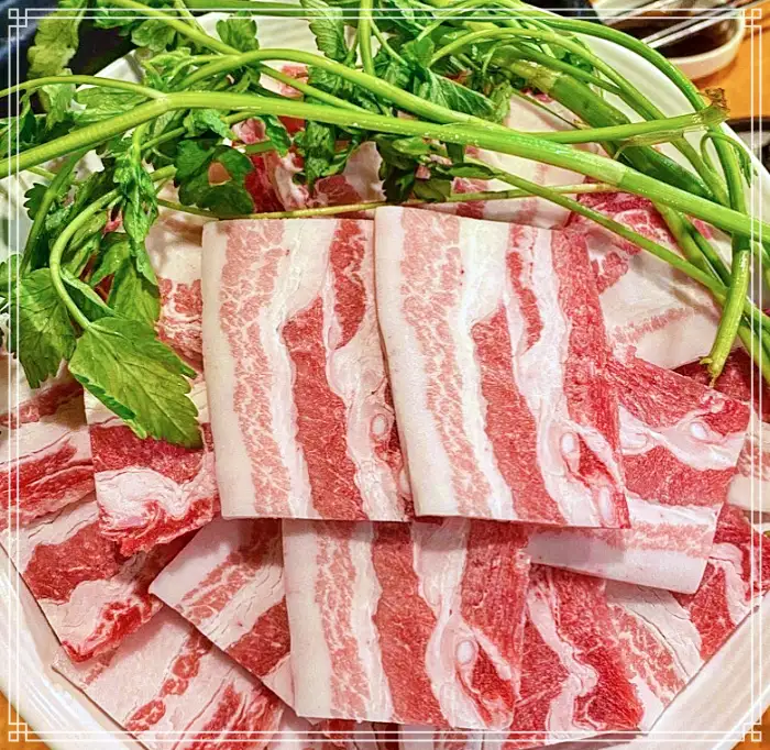 생방송 오늘저녁 숙대입구 남영역 미나리 삼겹살, 냉삼 맛집