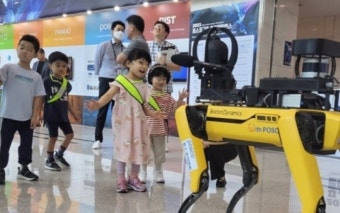 포스코DX 산업용 로봇