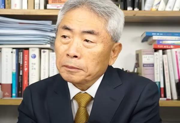 정규재 프로필