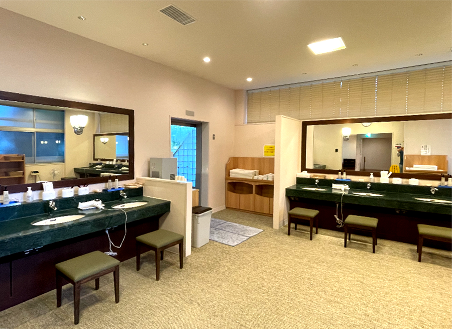 아츠마루 아소 아카미즈 골프장 개인정비실