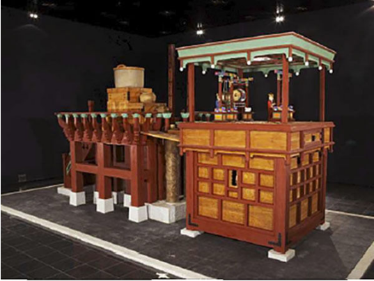 '자명종 시계'라는 뜻을 가진 "자격루" 복원품(국립고궁박물관)