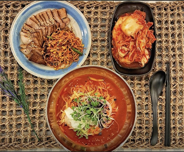 불티칼국수쭈꾸미 수원인계 본점