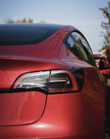 테슬라 미드나잇 체리 레드