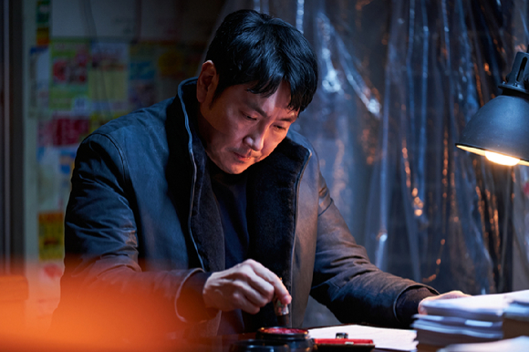 배우 조진웅이 영화 '데드맨'(감독 하준원)에서 이만재 역을 연기하고 있다. [사진=플러스엠엔터테인먼트]