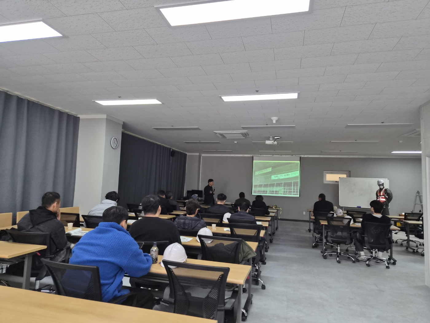 건설업 기초안전보건교육 이수증 발급방법 비용·시간·비자 정리