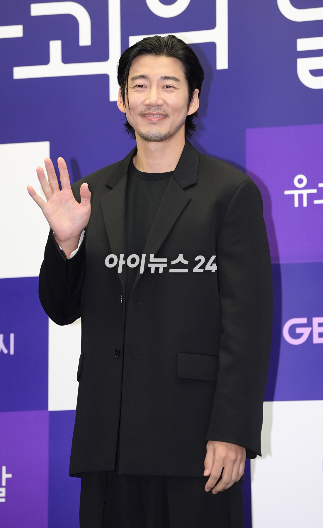 배우 윤계상과 유나가 13일 오전 서울 마포구 상암동 스탠포드 호텔에서 진행된 ENA 새 수목드라마 '유괴의 날' 제작발표회에 참석하고 있다. [사진=정소희 기자]