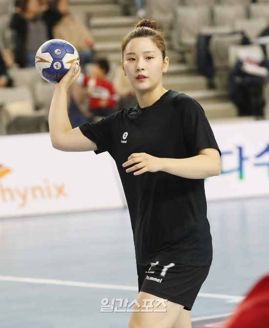 박하얀 피지컬 100