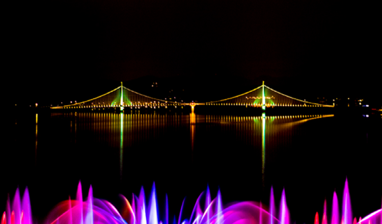 탑정호 출렁다리