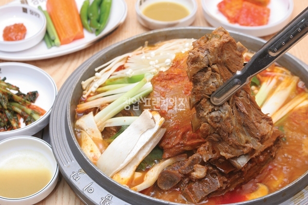 감자탕 프랜차이즈