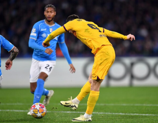 FC 바르셀로나 레바도프스키 골 장면