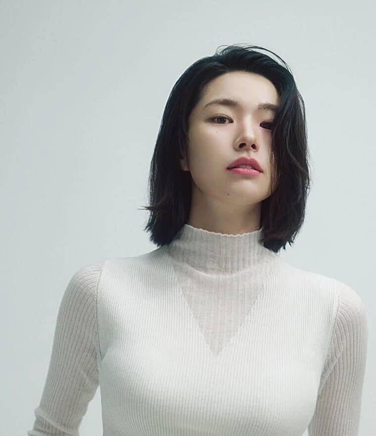 배우-하영
