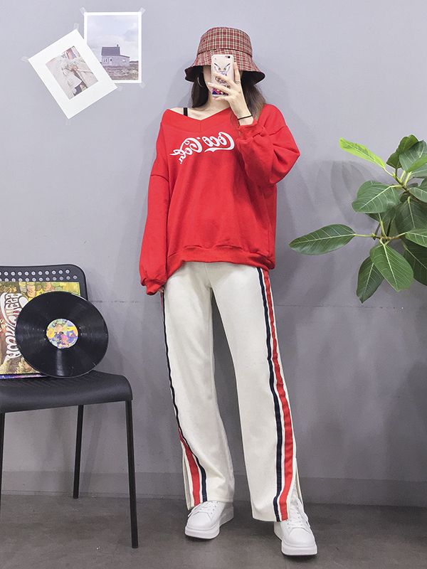 여성스러우면서도 귀여운 여자패션