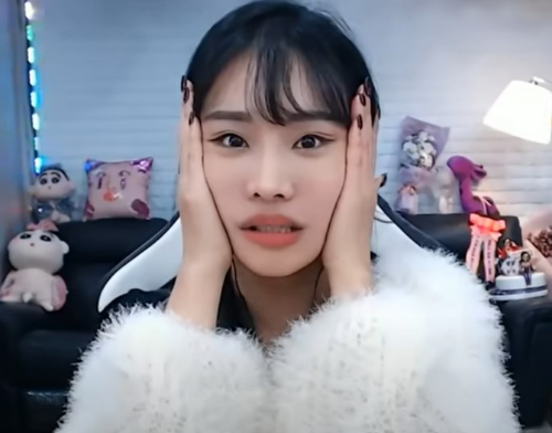 랄랄