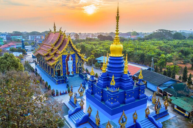 블루 템플 (Wat Rong Suea Ten)
