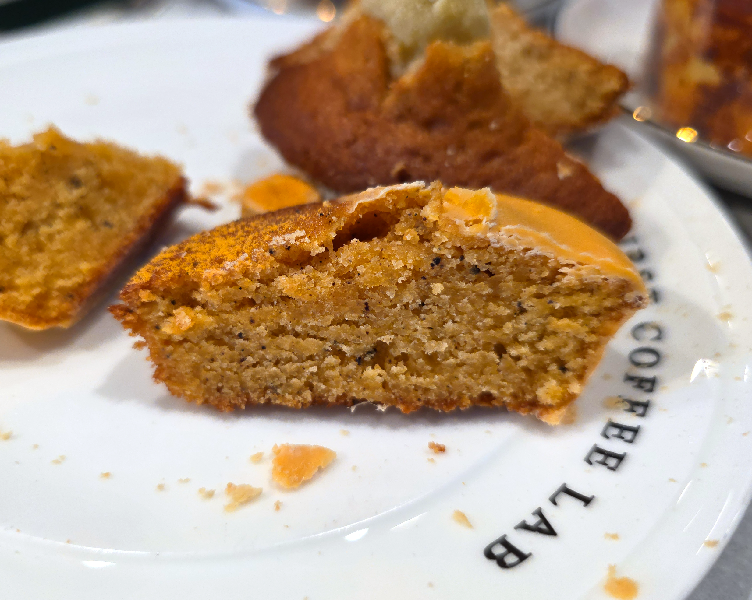 강남역퍼스트커피랩