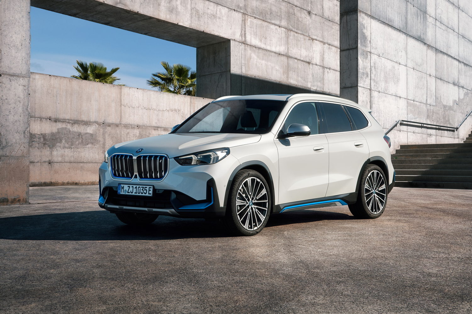 BMW 뉴 iX1
