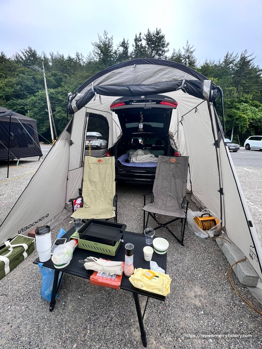 텐트 설치 앞모습