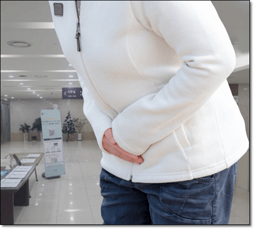 허리 굽은 노인