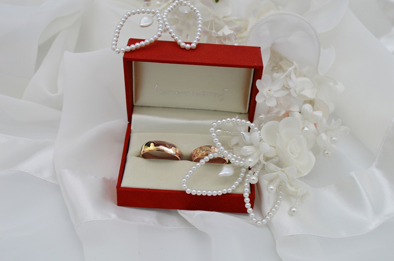 화이트데이 여자친구 선물 추천 고급 브랜드 BEST 6