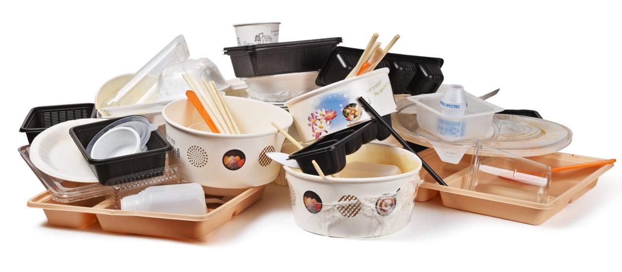 배달 플라스틱 용기 쓰레기