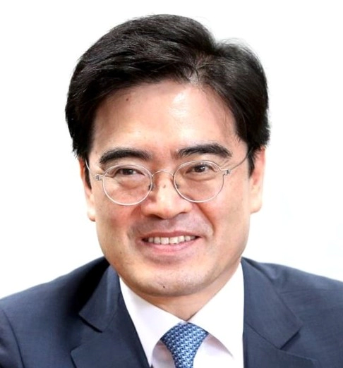 공영운 프로필 나이 고향 학력 경력 평가