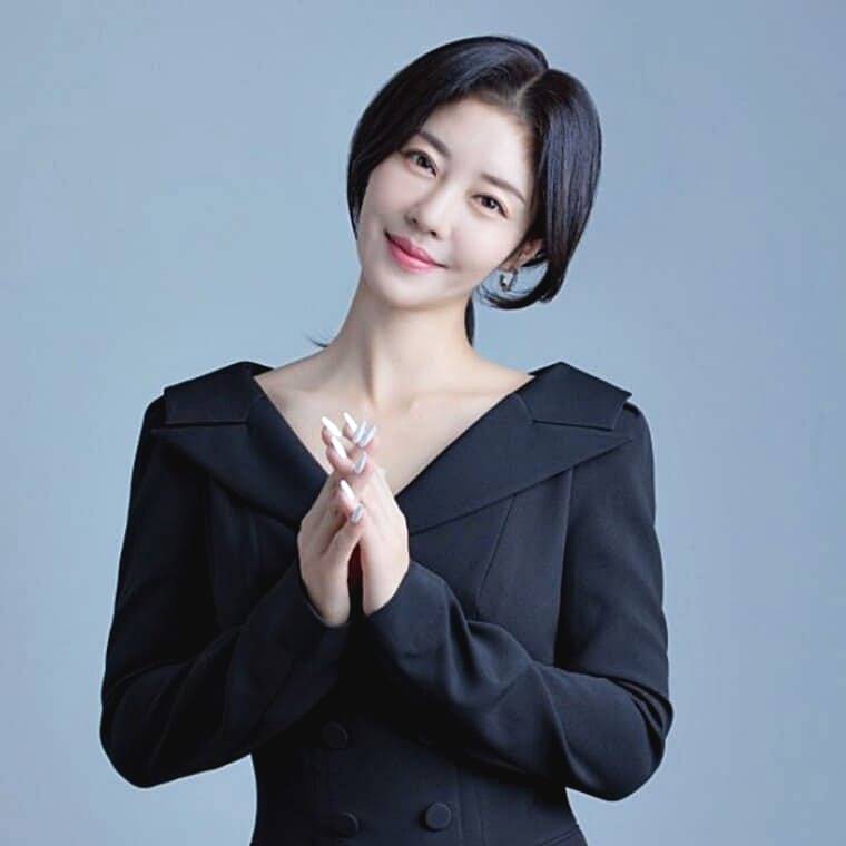 쥬얼리-출신-이지현