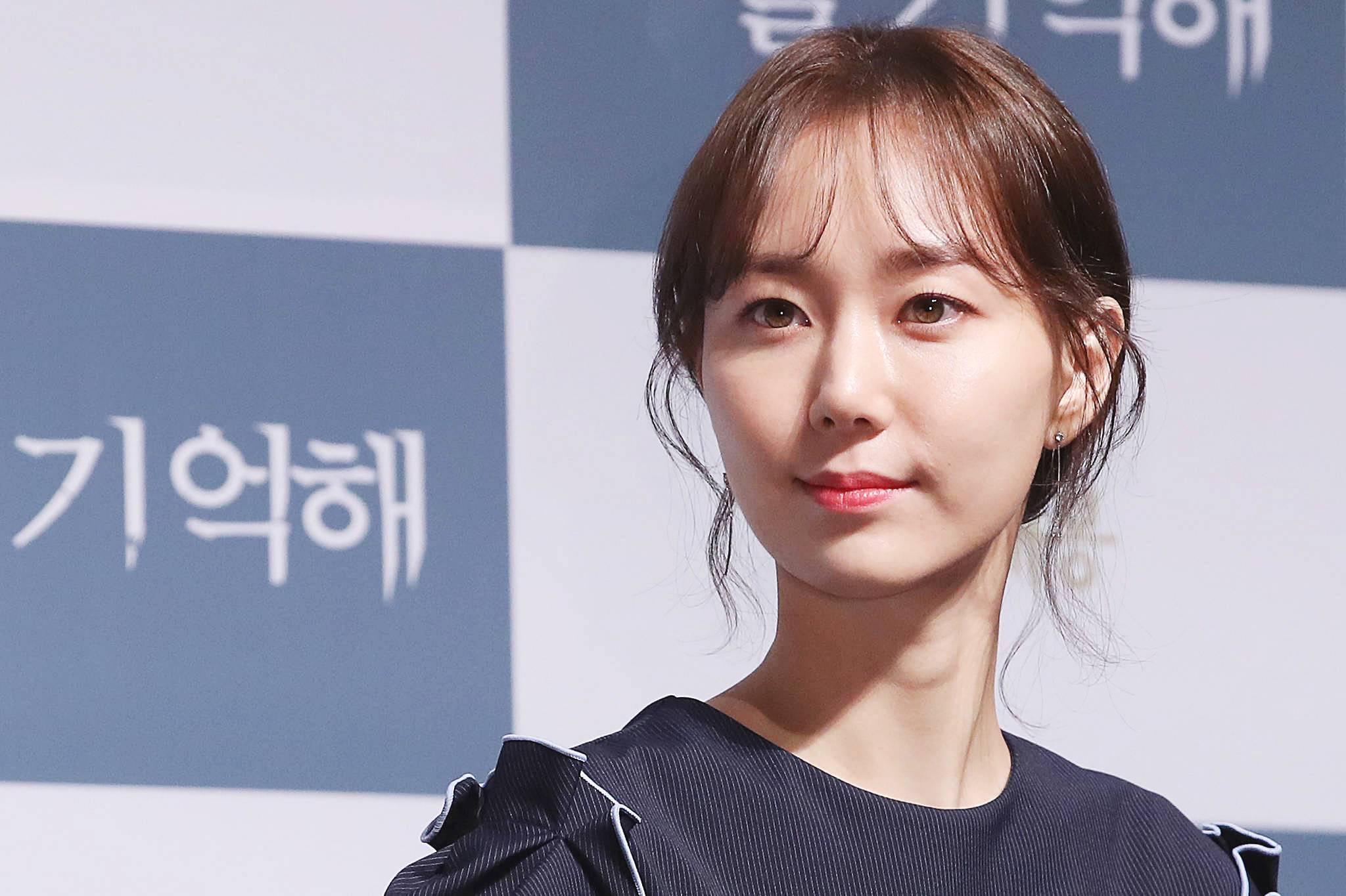 배우-이유영
