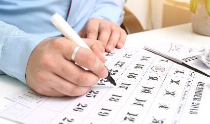 벽걸이 달력과 종이 플래너 &ndash; 손으로 쓰는 시간의 가치