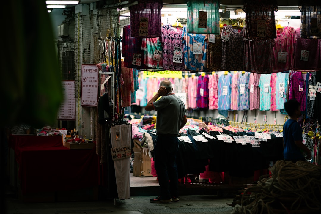 Merchant