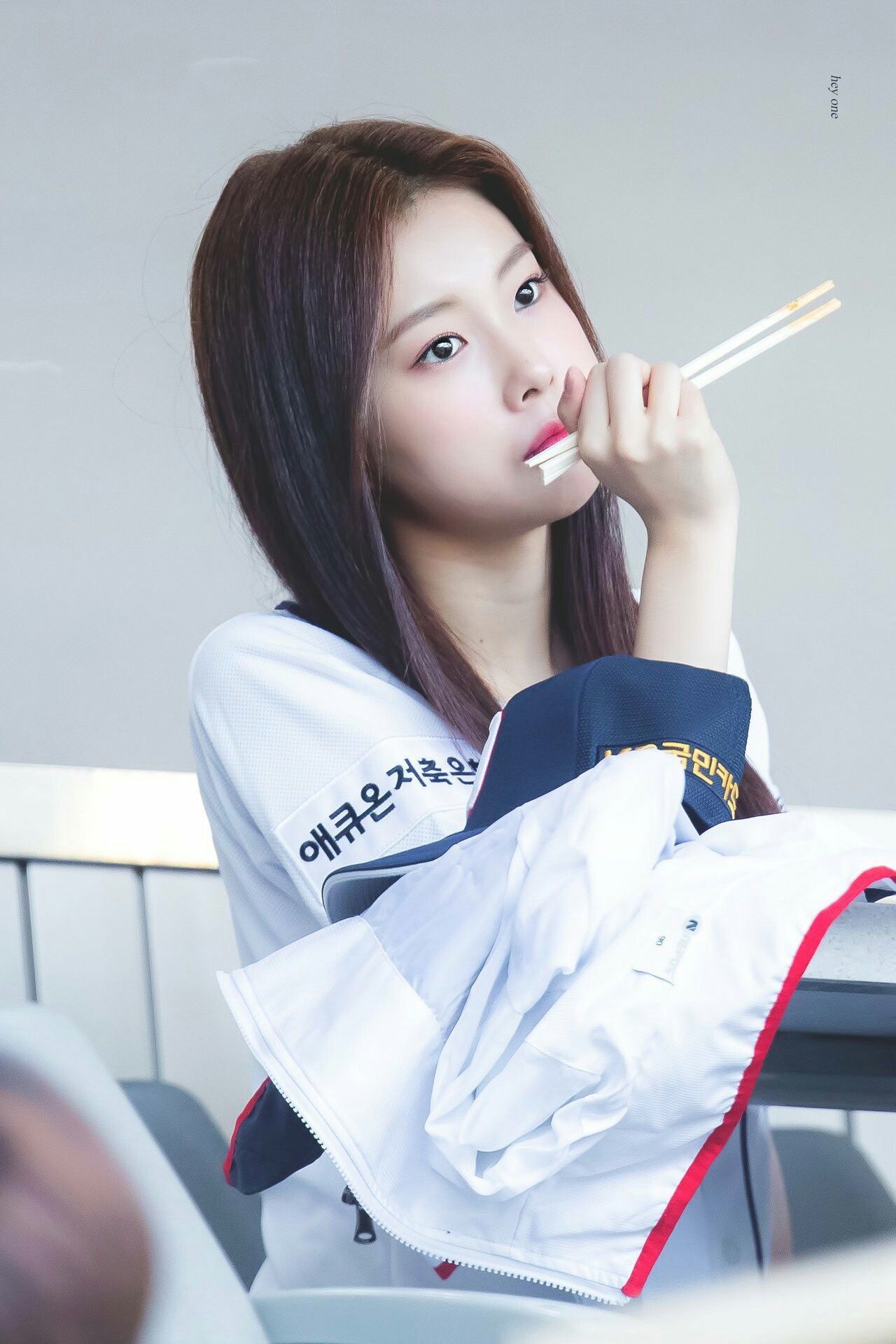 아이즈원 강혜원 몸매 키 아이즈원 강혜원 몸매 키