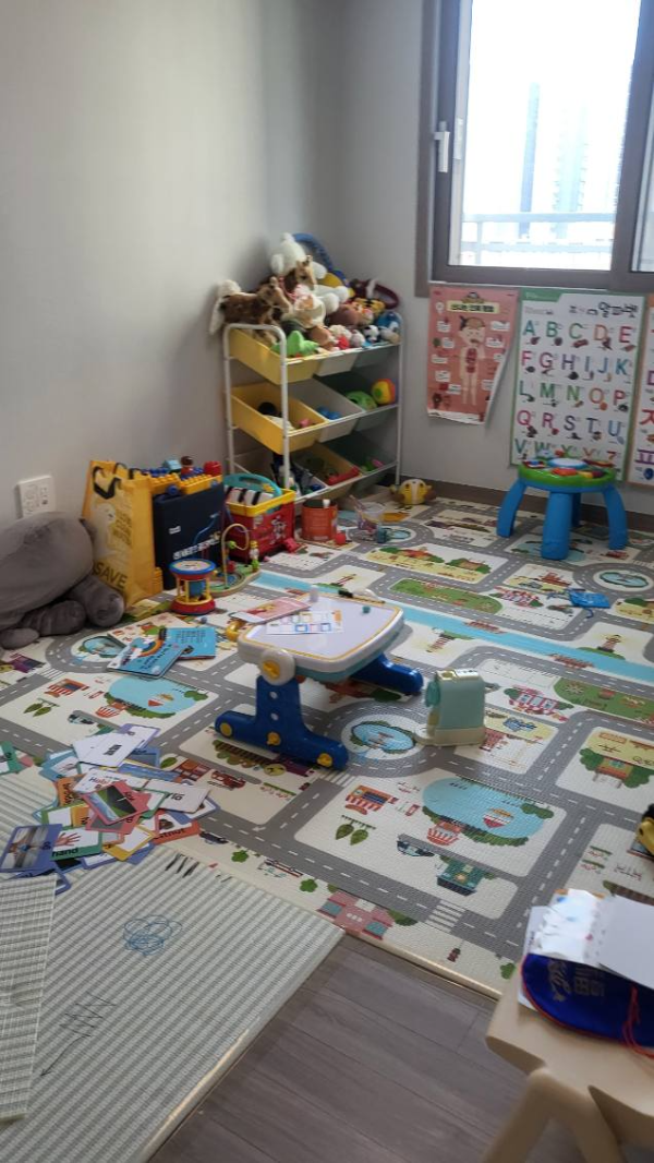 청소 전 놀이방