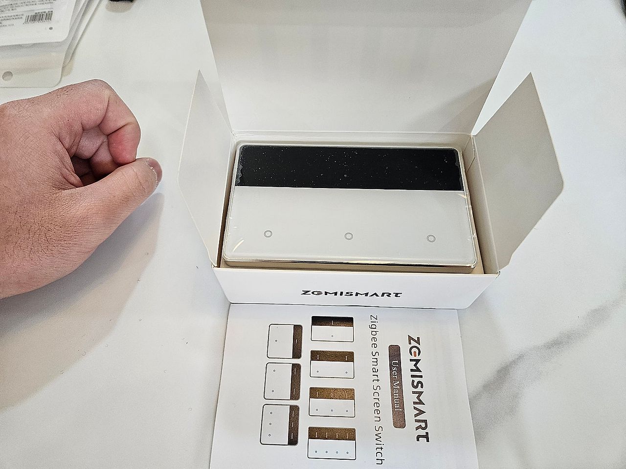 Zemismart display switch (ZMS-206-US-3)