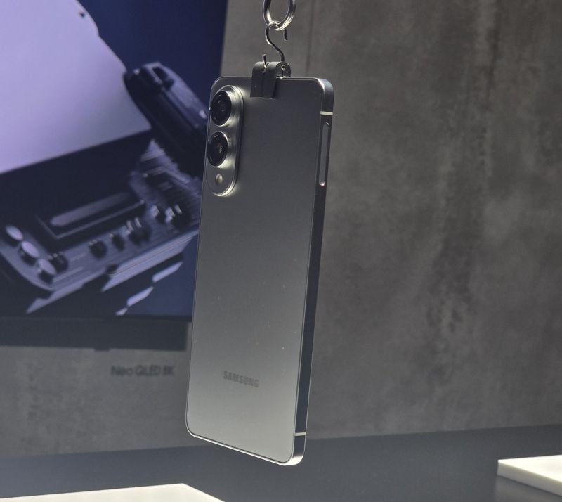 갤럭시 S25 엣지 vs S25 시리즈 스펙 비교