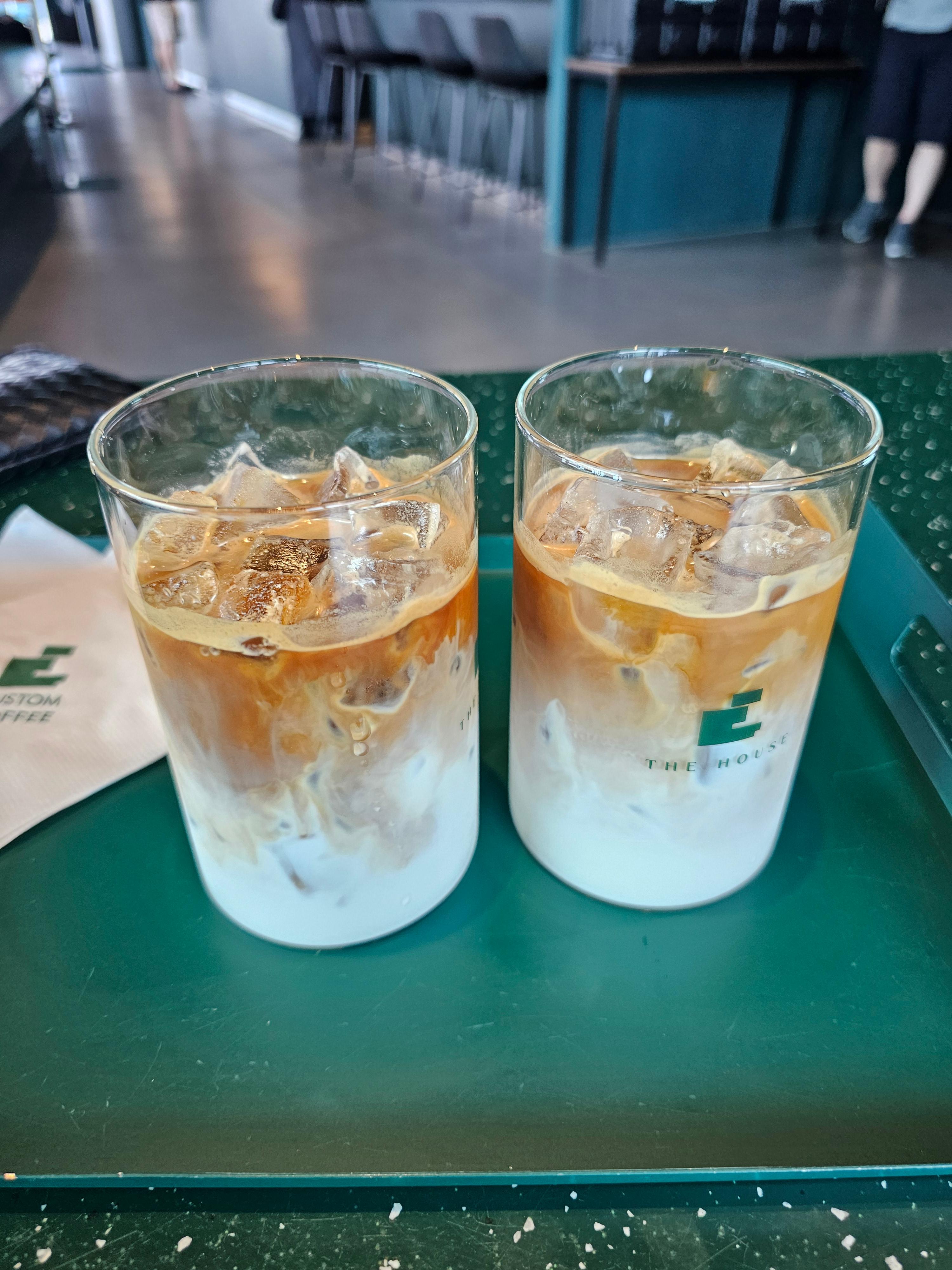 커스텀커피 커피라떼 후기