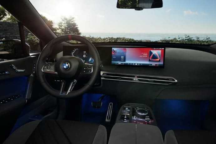 BMW iX M70 xDrive